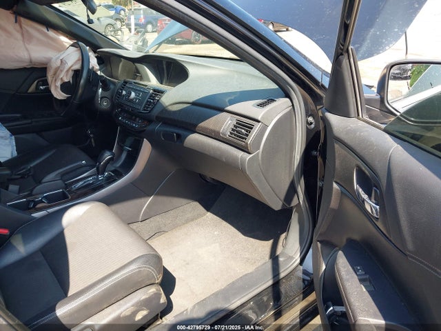 1HGCR2F57GA175823 Honda k24w1
