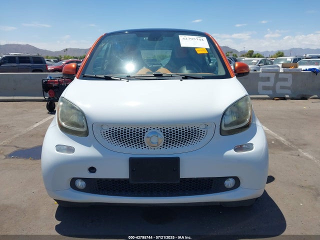 Smart Fortwo 2016 WMEFJ5DA7GK068903 Image 12