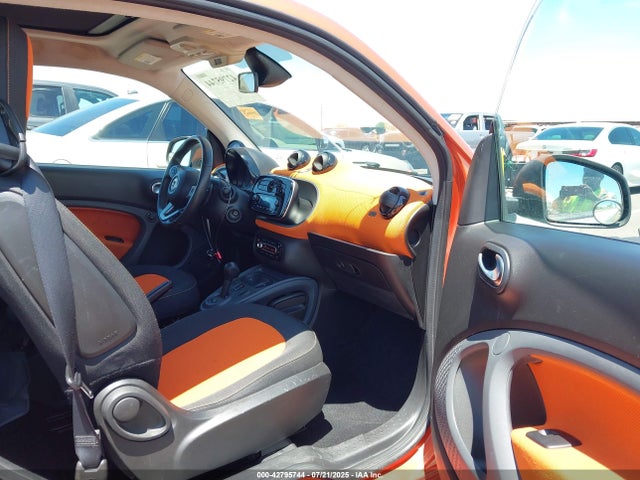 Smart Fortwo 2016 WMEFJ5DA7GK068903 Image 5