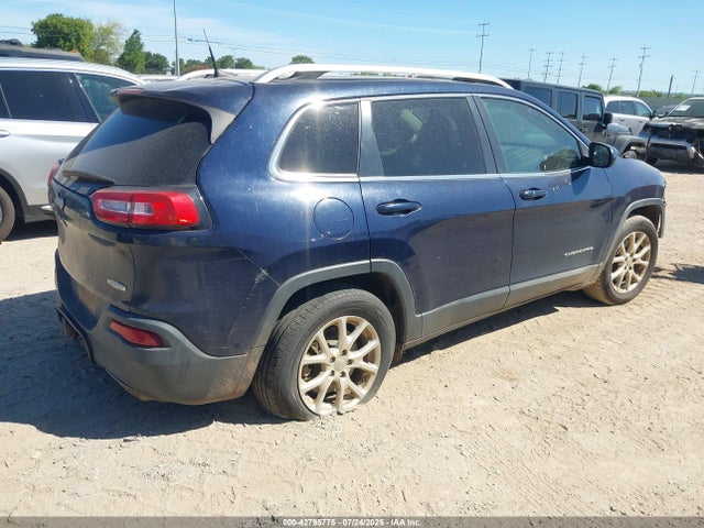 1C4PJLCSXGW257376 Jeep Cherokee