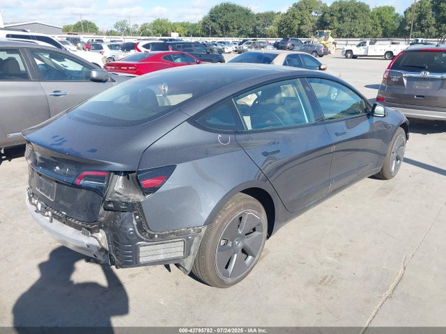 2023 TESLA MODEL 3 5YJ3E1EA0PF619344 Photo 3