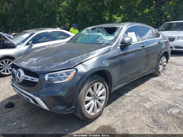 42795836 :رقم المزاد ، W1N0J8EB5MF948170 vin ، 2021 Mercedes-benz Glc 300 4matic Coupe مزاد بيع