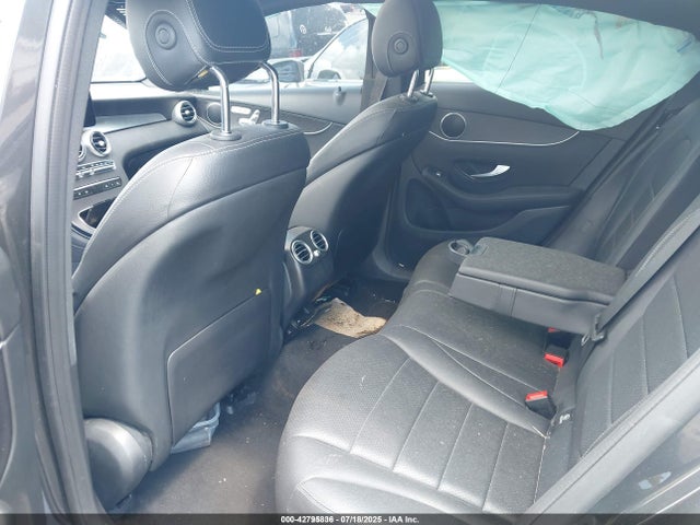 42795836 :رقم المزاد ، W1N0J8EB5MF948170 vin ، 2021 Mercedes-benz Glc 300 4matic Coupe مزاد بيع