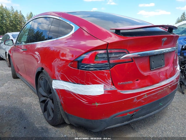 2016 TESLA MODEL X 5YJXCBE26GF003346 Photo 2