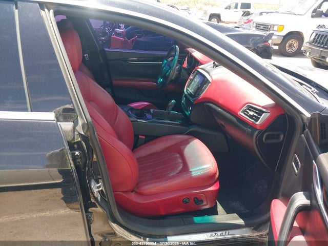 ZAM57XSA1G1168486 Maserati m156d