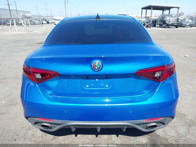 Alfa Romeo giulia (952) 2018 ZARFAECN0J7577007 Image 17