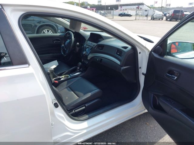 2017 ACURA ILX 19UDE2F35HA005234 Photo 4