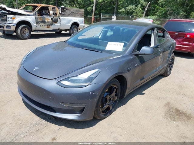 2022 TESLA MODEL 3 5YJ3E1EB8NF184207 Photo 1