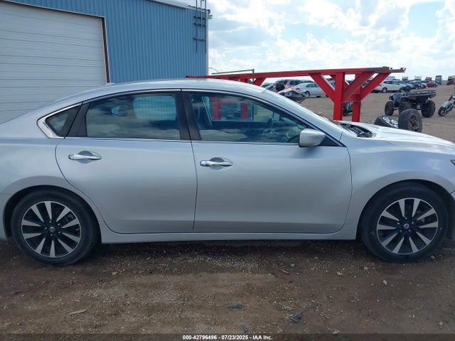 1N4AL3AP5JC255015 Nissan Altima