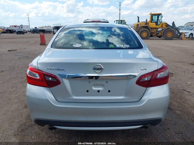 1N4AL3AP5JC255015 Nissan Altima