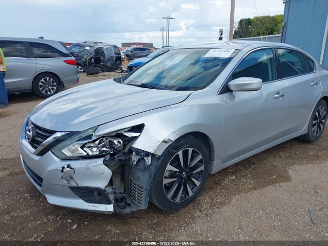 1N4AL3AP5JC255015 Nissan Altima