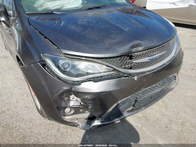 Aukcja sprzedaży 2020 Chrysler Pacifica Touring L, vin: 2C4RC1BG0LR279300, numer aukcji: 42796507