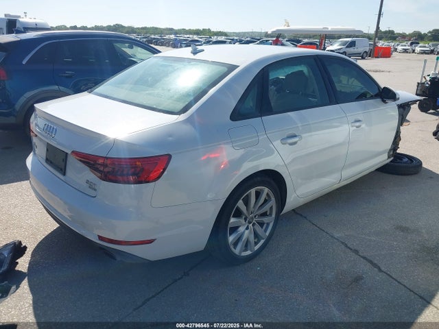 2017 AUDI A4 WAUGMAF4XHN067025 Photo 3
