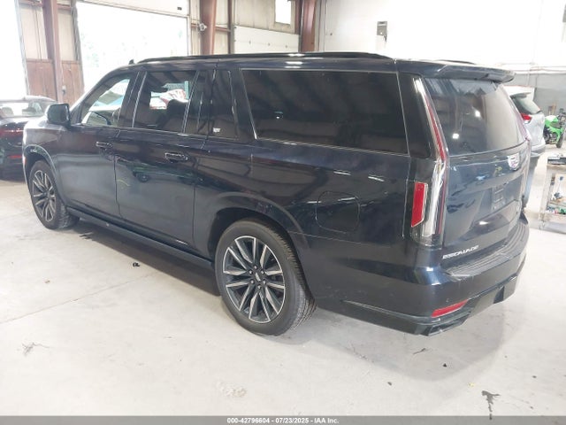 2023 CADILLAC ESCALADE ESV 1GYS4PKL9PR203806 Photo 2