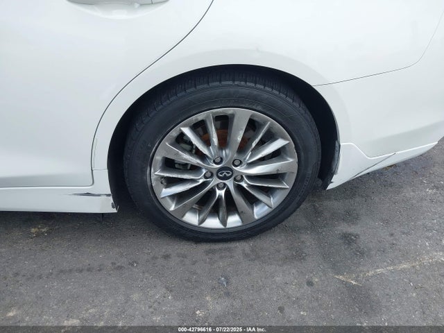 JN1EV7AP0JM362564 Infiniti Q50