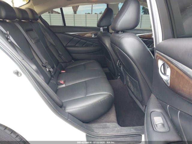 JN1EV7AP0JM362564 Infiniti Q50