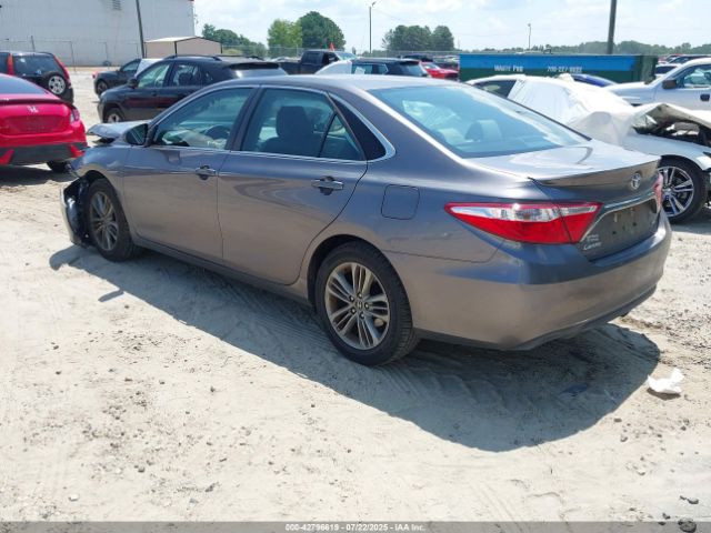 2015 TOYOTA CAMRY 4T1BF1FKXFU924786 Photo 2