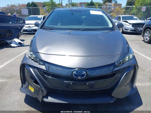 JTDKAMFP5N3220855 Toyota 2zr-fxe, 1nm+1sm