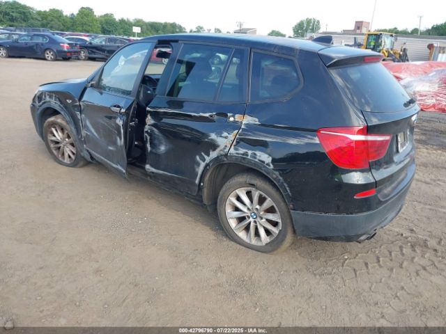 2013 BMW X3 5UXWX9C53D0A12278 Photo 2