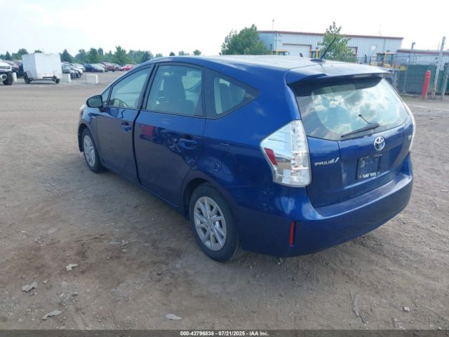 2012 TOYOTA PRIUS V JTDZN3EUXC3162355 Photo 2