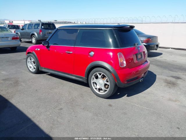 2004 MINI COOPER S WMWRE33434TD81436 Photo 2