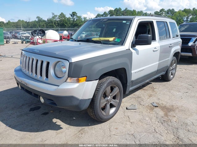 Jeep Patriot 2015 1C4NJRFB9FD218004 Image 2