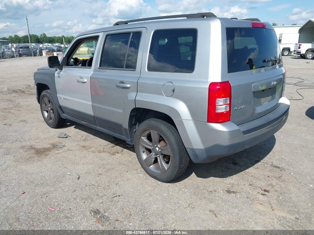 Jeep Patriot 2015 1C4NJRFB9FD218004 Image 3