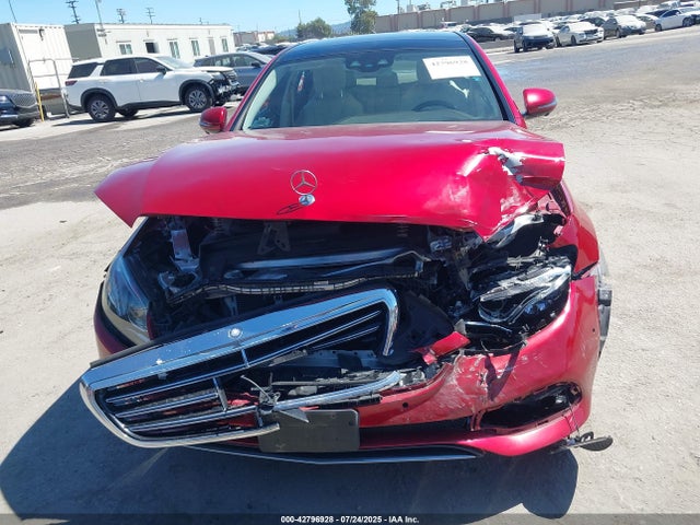 WDDZF4JB5HA126105 Mercedes-Benz m274