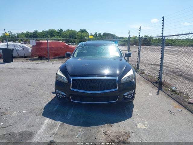 JN1BY1PR1FM831457 Infiniti 2015