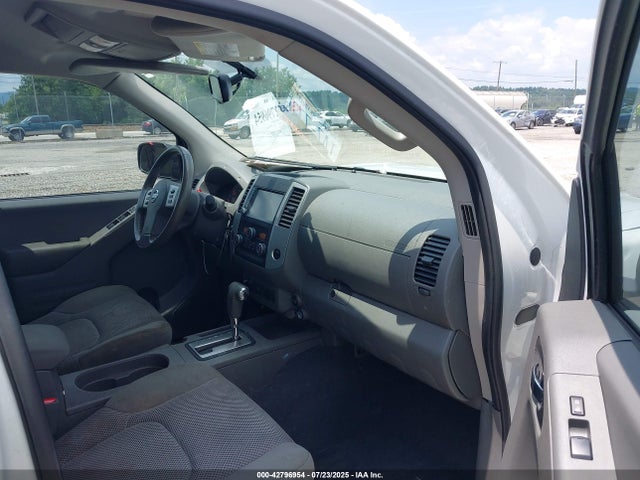 Nissan 2019 2019 1N6DD0EV7KN720408 Image 5