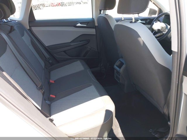 3VVDX7B29NM059185 Volkswagen tsi