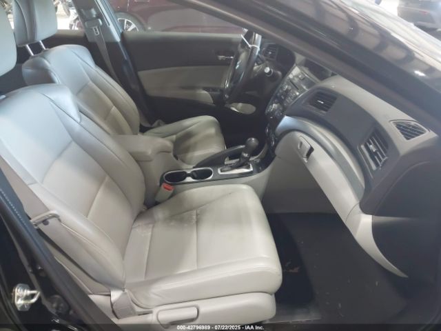 2018 ACURA ILX 19UDE2F37JA008268 Photo 4