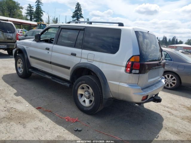 2002 MITSUBISHI MONTERO SPORT JA4MT21H12J030155 Photo 2
