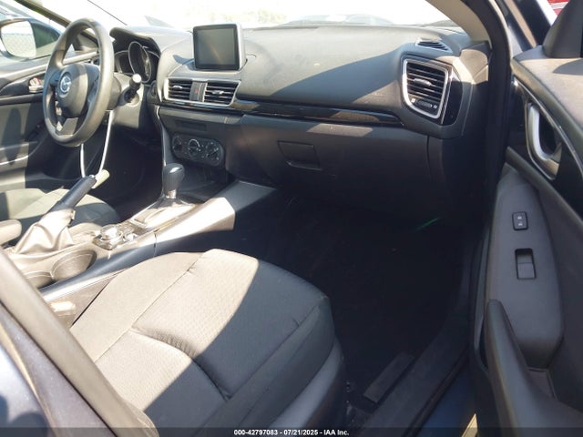 3MZBM1J70GM245402 Mazda pe