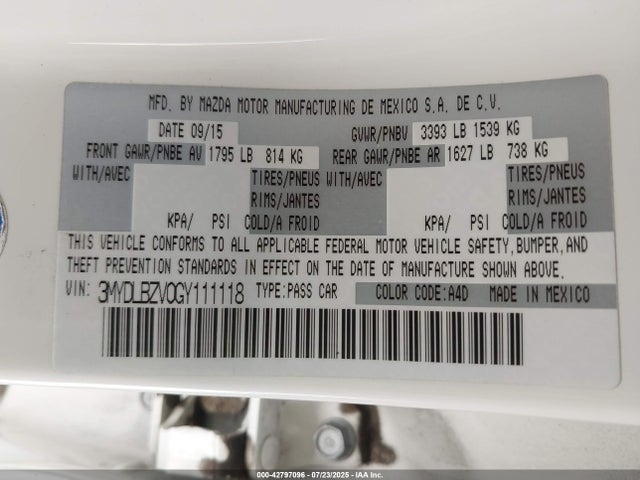 3MYDLBZV0GY111118 Scion p5v