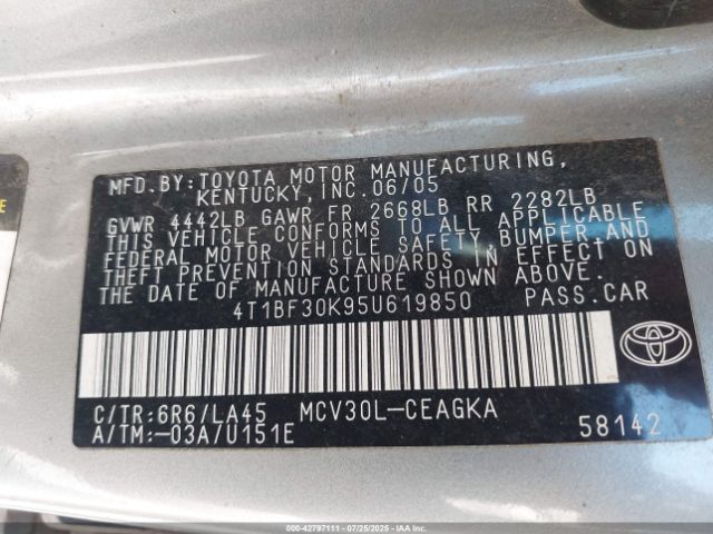 2005 TOYOTA CAMRY 4T1BF30K95U619850 Photo 8