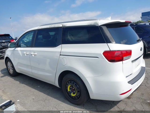 KNDMB5C17H6248817 KIA Sedona