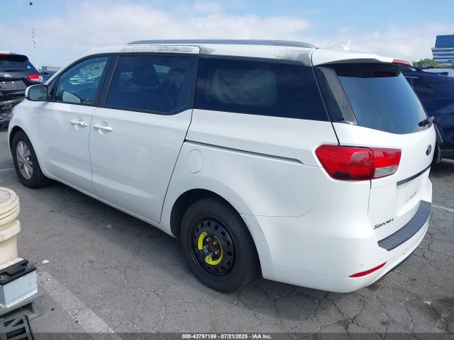 KNDMB5C17H6248817 KIA Sedona