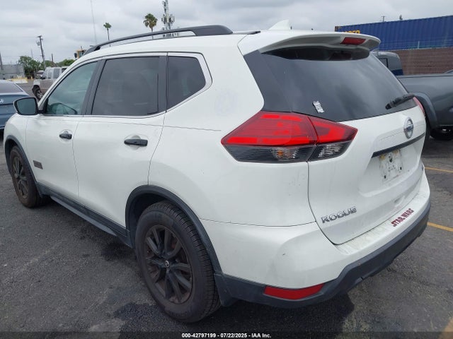 Nissan 2017 2017 5N1AT2MT1HC770080 Image 3