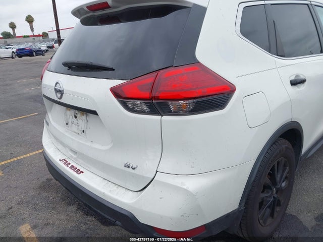Nissan 2017 2017 5N1AT2MT1HC770080 Image 4