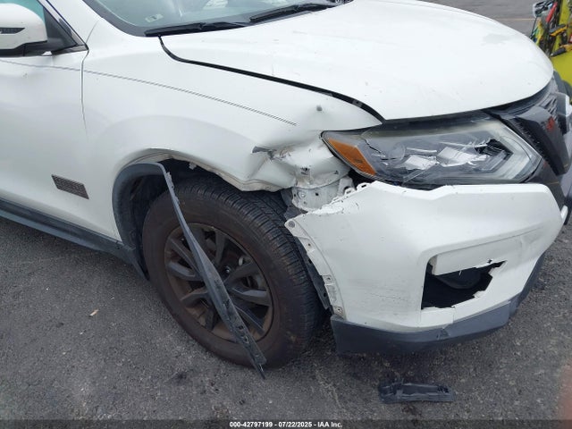 Nissan 2017 2017 5N1AT2MT1HC770080 Image 6