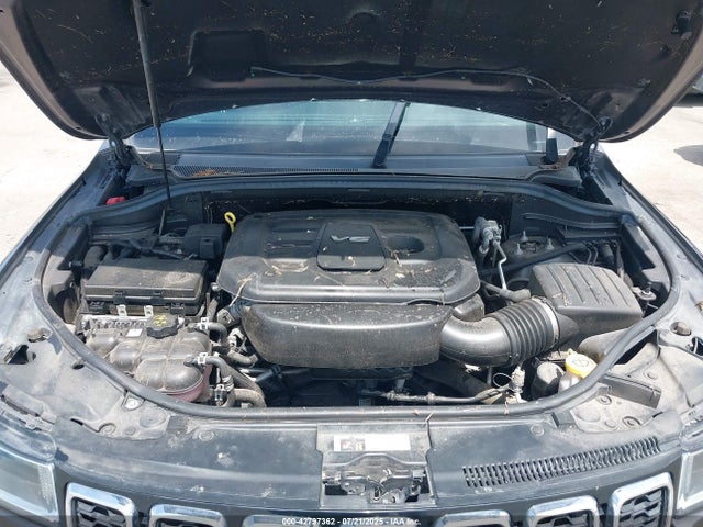 1C4RJFBG9JC298419 Jeep Grand Cherokee