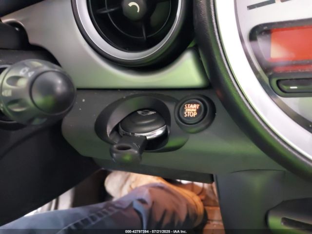 2012 MINI COOPER WMWSU3C50CT257231 Photo 10
