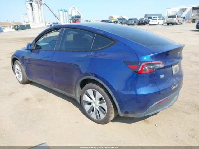 2023 TESLA MODEL Y 7SAYGDEE7PA172208 Photo 2