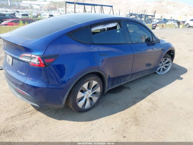 2023 TESLA MODEL Y 7SAYGDEE7PA172208 Photo 3