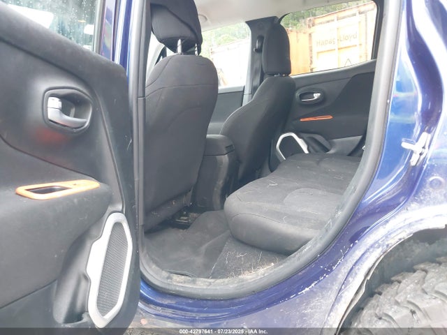 ZACCJBAB5JPG92533 Jeep 2018