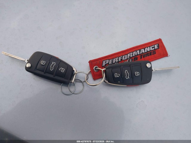 WAUUPBFF0HA120064 Audi 2017