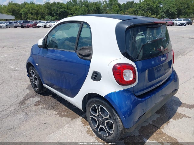 Smart 2016 2016 WMEFJ5DA0GK061761 Image 3