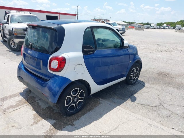 Smart 2016 2016 WMEFJ5DA0GK061761 Image 4