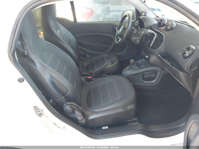 Smart 2016 2016 WMEFJ5DA0GK061761 Image 5